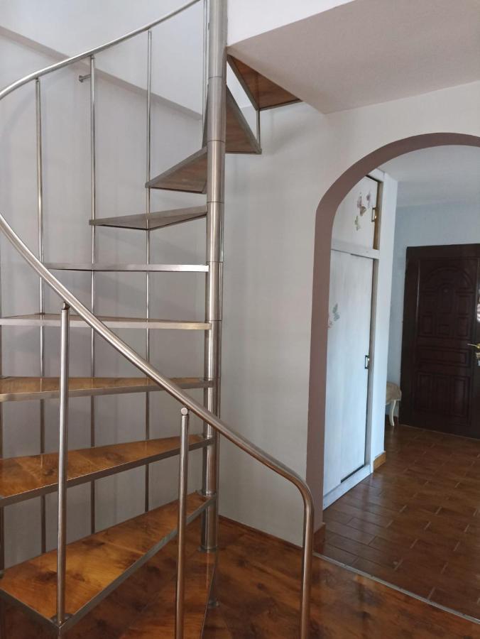 Penthouse Lux Daire Köstence Dış mekan fotoğraf